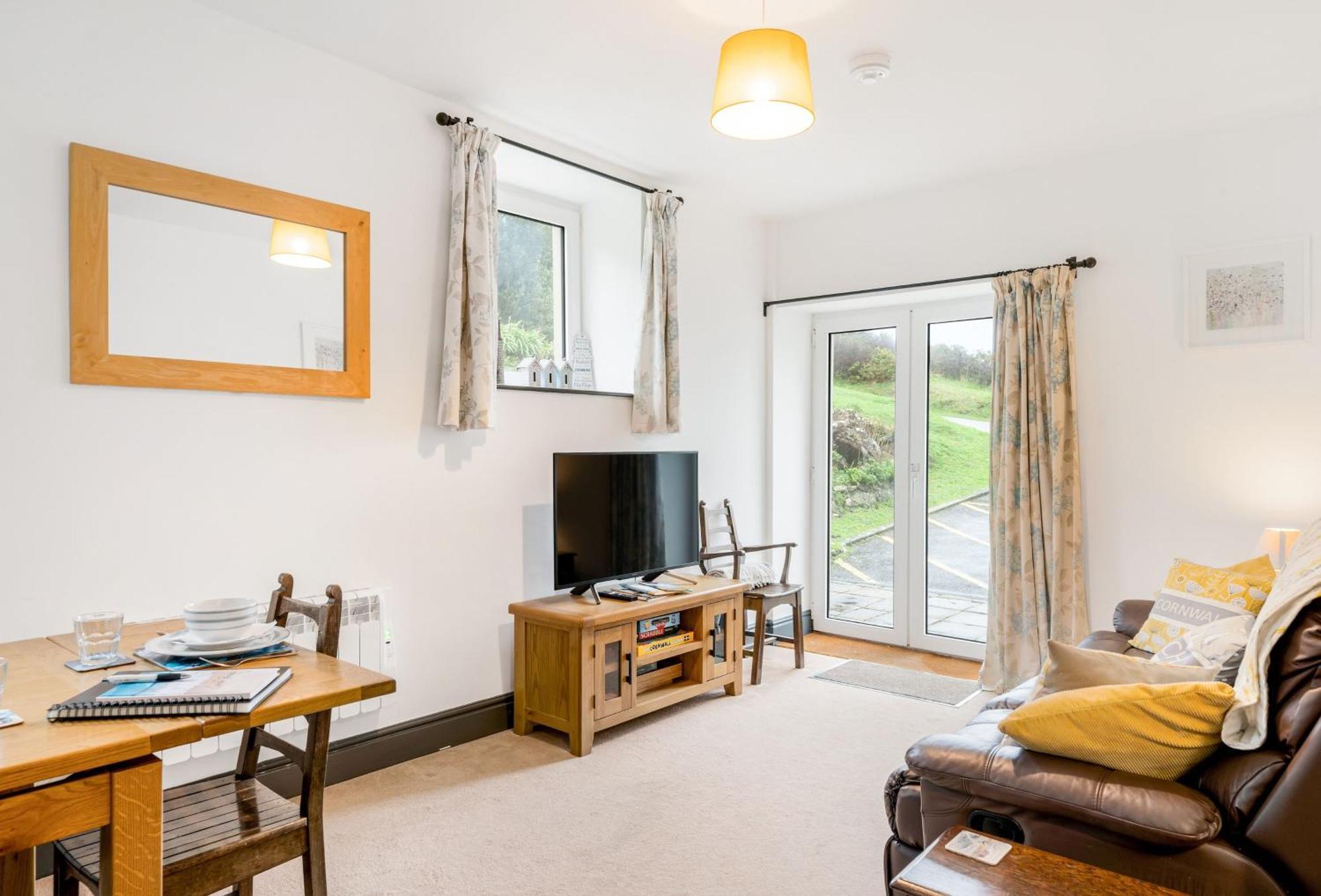 Journeys End With Stunning Sea Views From The Headland Villa Coverack Bagian luar foto